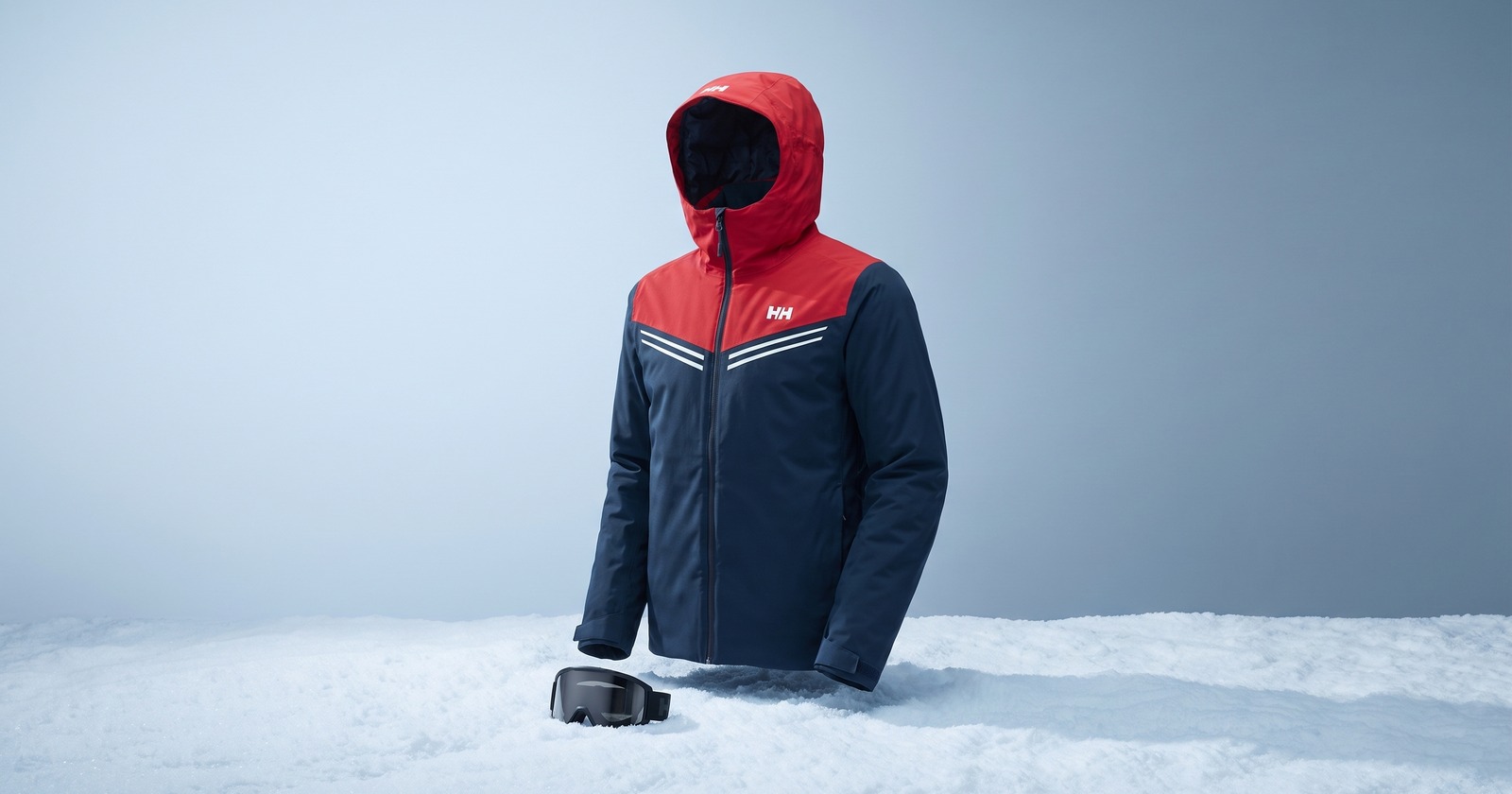 HELLY HANSEN Куртки и экипировка
